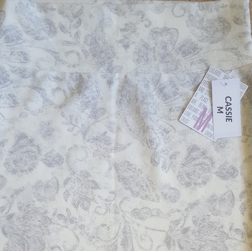 LulaRoe Cassie Skirt